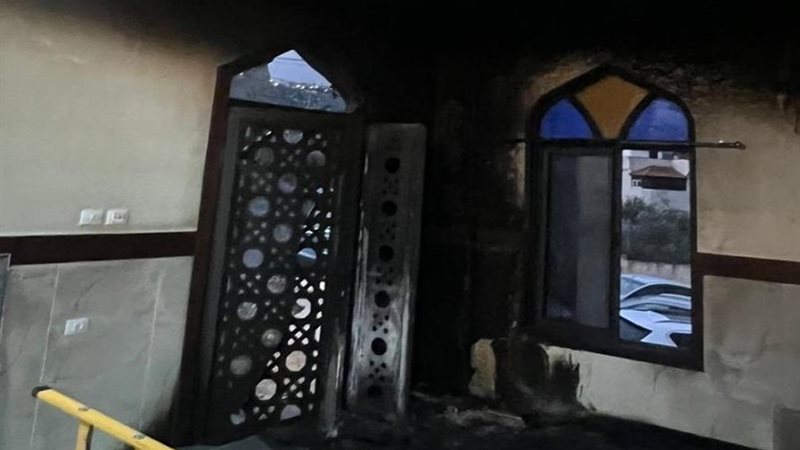  إحراق مسجد جنوب
