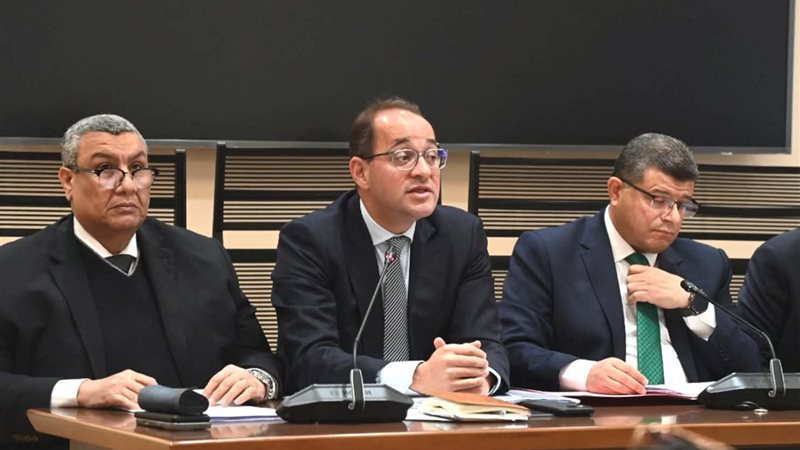 اجتماع لجنة الخطة