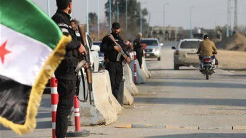 عناصر من الأمن السوري