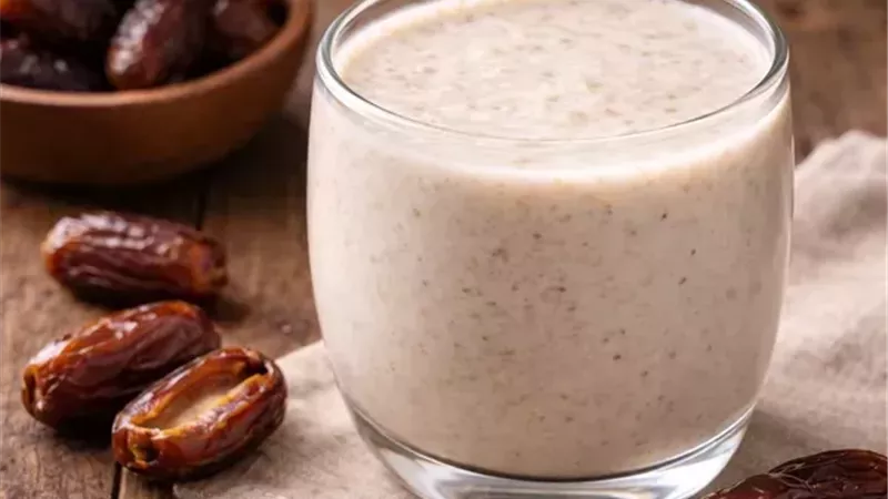 التمر باللبن