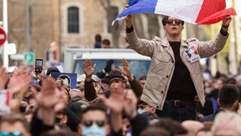 مقتل ناشط يميني فرنسي 