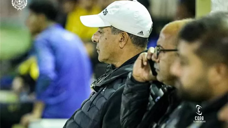 طارق العشري