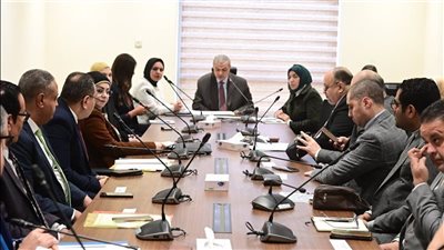 قوى عاملة النواب: لا مساس بحق العمال في العلاج رغم أزمات شركات الغزل والنسيج