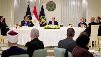 الرئيس السيسي يشدد على ضرورة حسن معاملة الشرطة للمواطنين