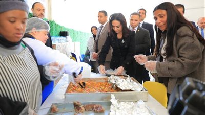 وزيرة التضامن تتفقد مطبخ الملائكة وأنشطة هوب أكاديمي لذوي الإعاقة بالشروق