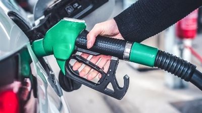 زيادة 3 جنيهات.. البترول تعلن زيادة أسعار البنزين والسولار والغاز اعتبارًا من 10 مارس