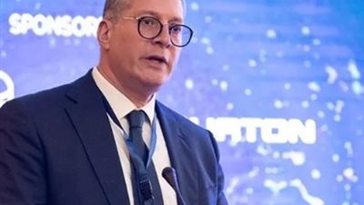 وزير البترول يكلف وليد حجازي برئاسة «خدمات البترول البحرية»