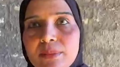 أسرة بالبحيرة تستغيث بعد اقتحام منزلها والاعتداء عليهم بأسلحة بيضاء بسبب الأطفال