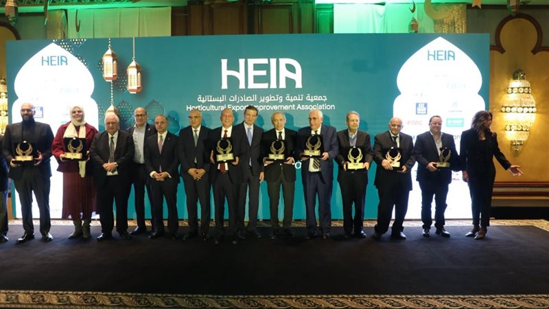 تكريم قادة القطاع الزراعي 