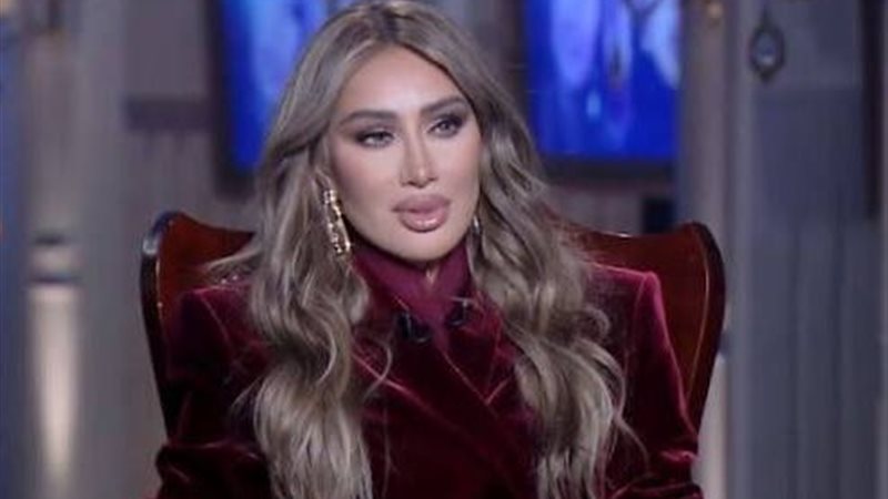 الفنانة اللبنانية