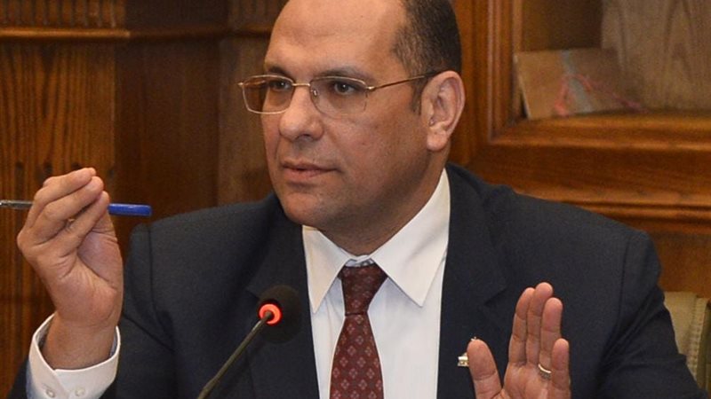 النائب أحمد إدريس