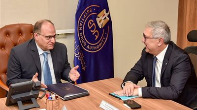 تعزيز الشراكات الدولية.. هيئة الدواء المصرية تركز على التعاون مع الشركات الكبرى