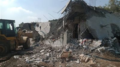 حملات مكثفة ومستمرة لإزالة التعديات ومخالفات البناء بمراكز المنيا