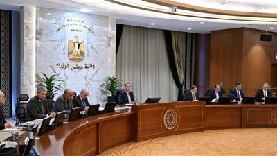 لمتابعة تداعيات التصعيد العسكري.. رئيس الوزراء يترأس اجتماع اللجنة المركزية لإدارة الأزمات