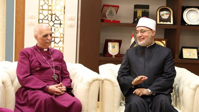 مفتي الجمهورية يستقبل وفد الكنيسة الأسقفية للتهنئة بعيد الفطر المبارك