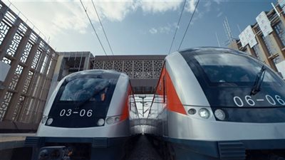  النقل تدشن محطتي القيادة الاستراتيجية وكاتدرائية المسيح بالقطار الكهربائي