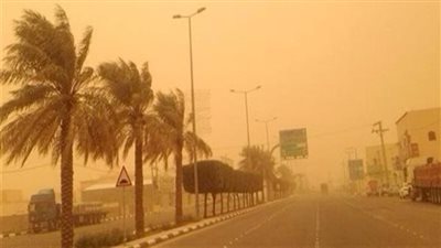رمال مثيرة.. الأرصاد تكشف موعد انتهاء العاصفة الترابية وتحسن الطقس