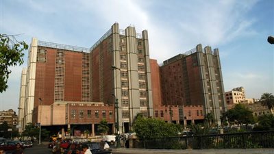 مستشفيات قصر العيني تستقبل 3400 حالة طوارئ بينهم 118 حالات تسمم