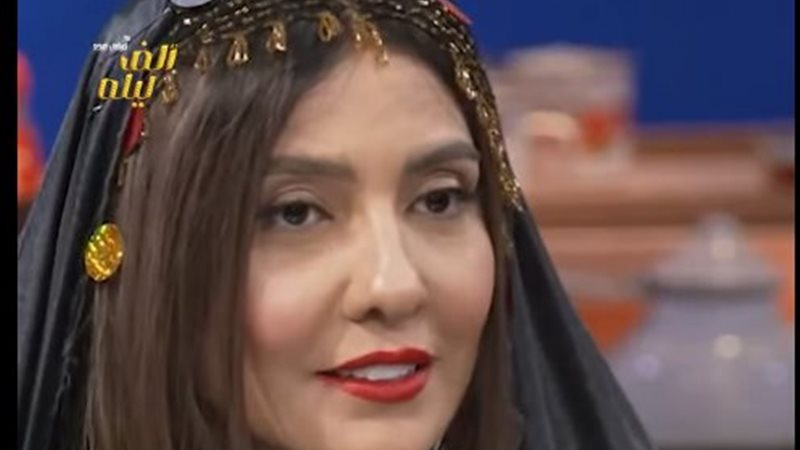 الفنانة مي كساب 