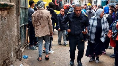 وفاة فتاة أسفل العقار المنهار بحي الجمرك في الإسكندرية