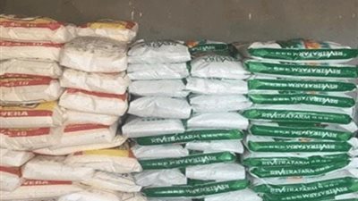ضبط تاجر جمع 42 جوال أسمدة مدعمة لبيعها في السوق السوداء بالنوبارية