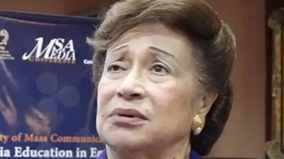 محكمة الأسرة تؤجل قضية الحجر على الدكتورة نوال الدجوي