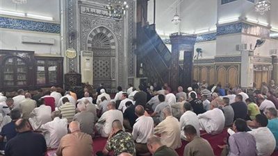 التحرش الإلكتروني.. تعرف على تفاصيل خطبة الجمعة اليوم