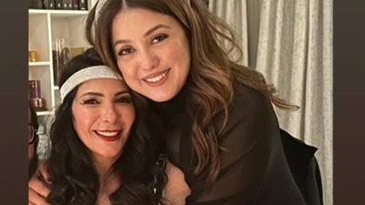 بكلمات من القلب.. منى زكي تحتفل بعيد ميلاد كندة علوش 