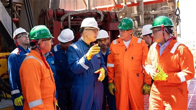 5 آبار غاز جديدة.. وزير البترول يطلق مرحلة توسع تاريخية لـ بي بي وأركيوس في مصر