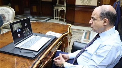 محافظ المنيا يشارك في اجتماع تأهيل المنظومة تمهيدًا للتأمين الصحي الشامل