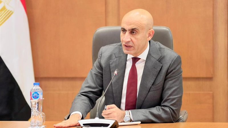 محمد عبد اللطيف وزير