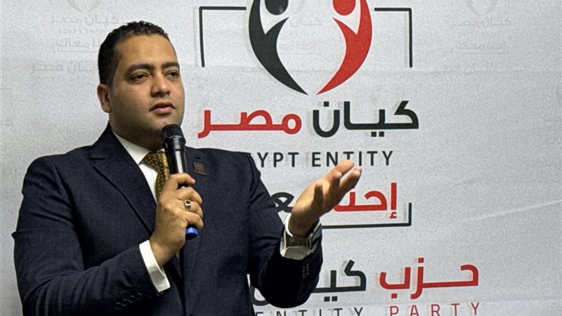 أحمد عبد العال 