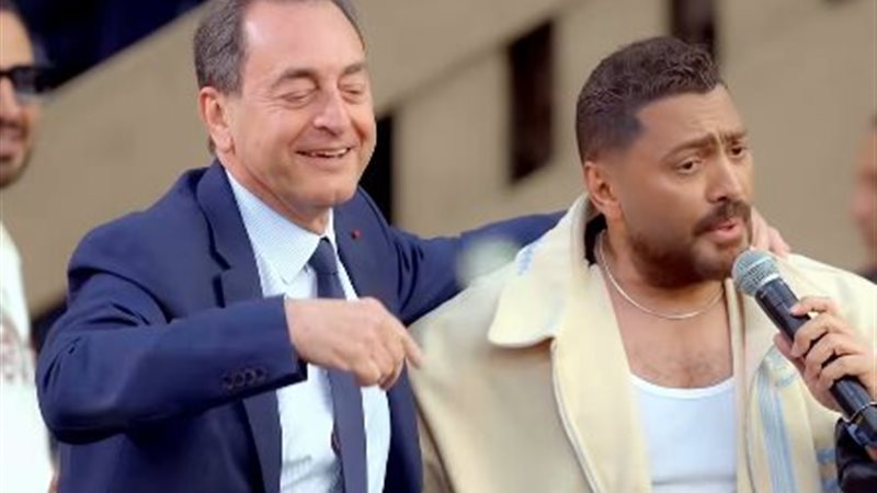 تامر حسني وسفير فرنسا