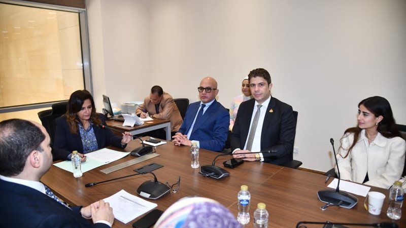 اجتماع لجنة السياحة