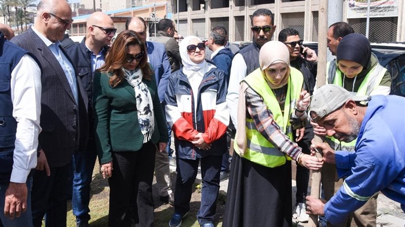 جانب من الزيارة 