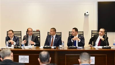 البرلمان يدرس توسيع دعم الصناعة ليشمل المواد الخام ومستلزمات الإنتاج