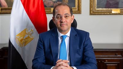 استمرار العمل بالموانئ والمنافذ الجمركية بكامل الطاقات التشغيلية طوال أيام الأسبوع 