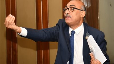 أين تذهب المليارات؟.. منصور يسأل الحكومة عن أسباب خصومات بطاقات تكافل وكرامة 