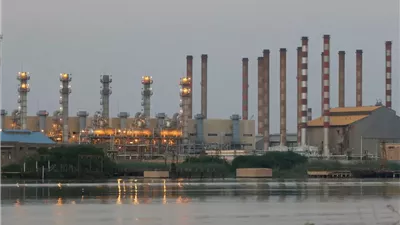 توتر متصاعد في إيران: دعوات لحماية منشآت الطاقة اليوم الثلاثاء