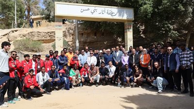 جامعة المنيا تنظم رحلة للطلاب الوافدين للتعرف على أبرز معالمها السياحية