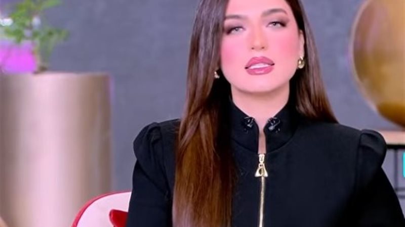 الإعلامية ياسمين