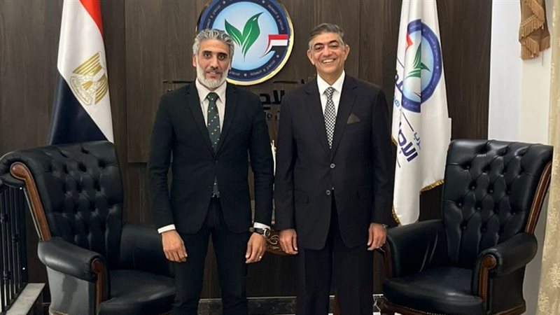  الدكتور هشام مصطفى