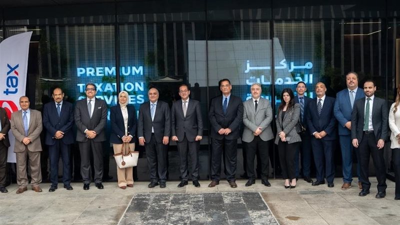 جانب من جولة وزير