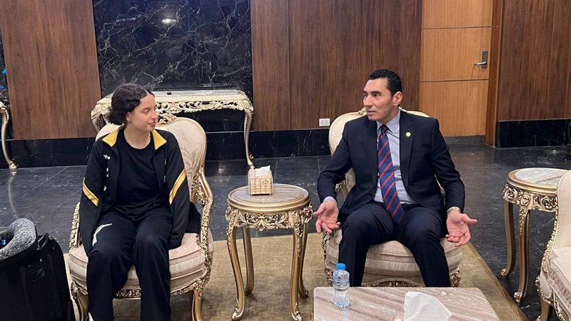 وزير  الرياضة 