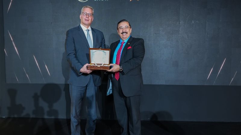 جانب من التكريم 