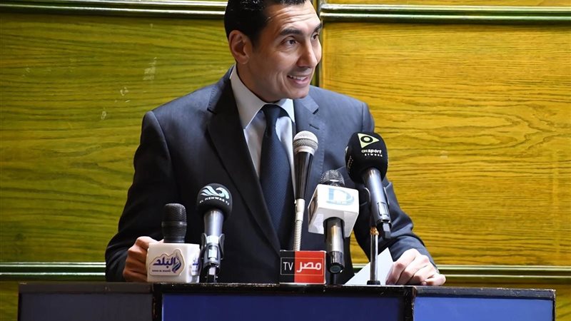 جوهر نبيل وزير الشباب