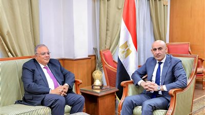 التعليم وحقوق الإنسان يؤكدان أهمية ترسيخ الحق في التعليم وتطوير المنظومة