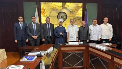 رئيس المحكمة العليا بالفلبين يستقبل وزير الأوقاف لمناقشة تدريب القضاة الشرعيين