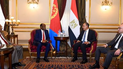 وزيرا الخارجية والاستثمار يستقبلان المستشار الاقتصادي للرئيس الإريتري ووزير التجارة والصناعة