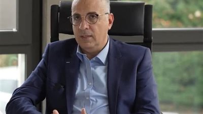 وزير الري يؤكد ضرورة اعتماد الري الحديث في كافة الأراضي الرملية طبقًا للقانون